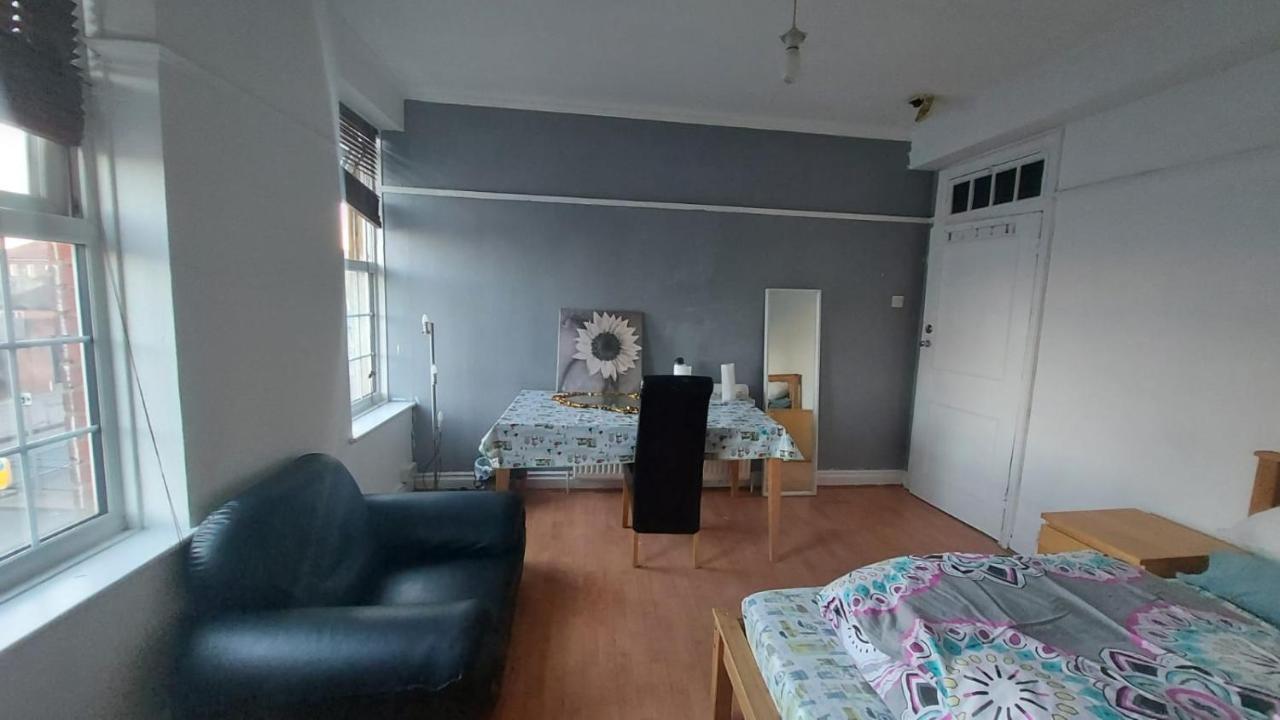 London Edgware Station Apartment 외부 사진