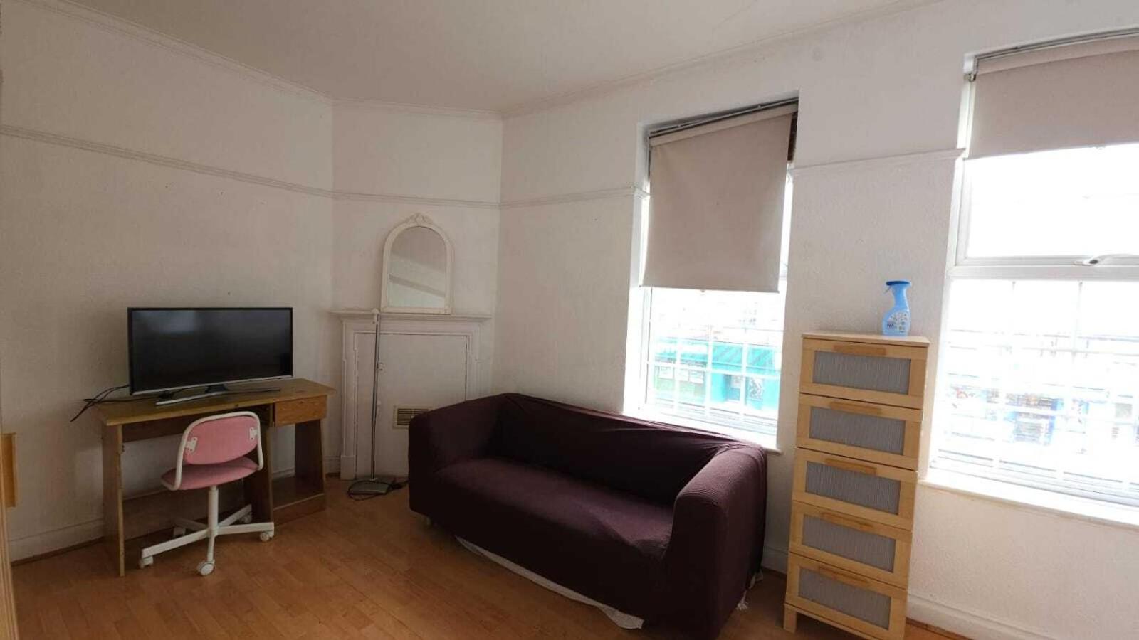 London Edgware Station Apartment 객실 사진